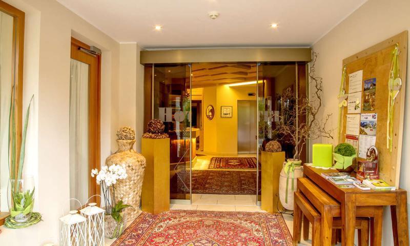 Hotel Reischach Brunico Extérieur photo