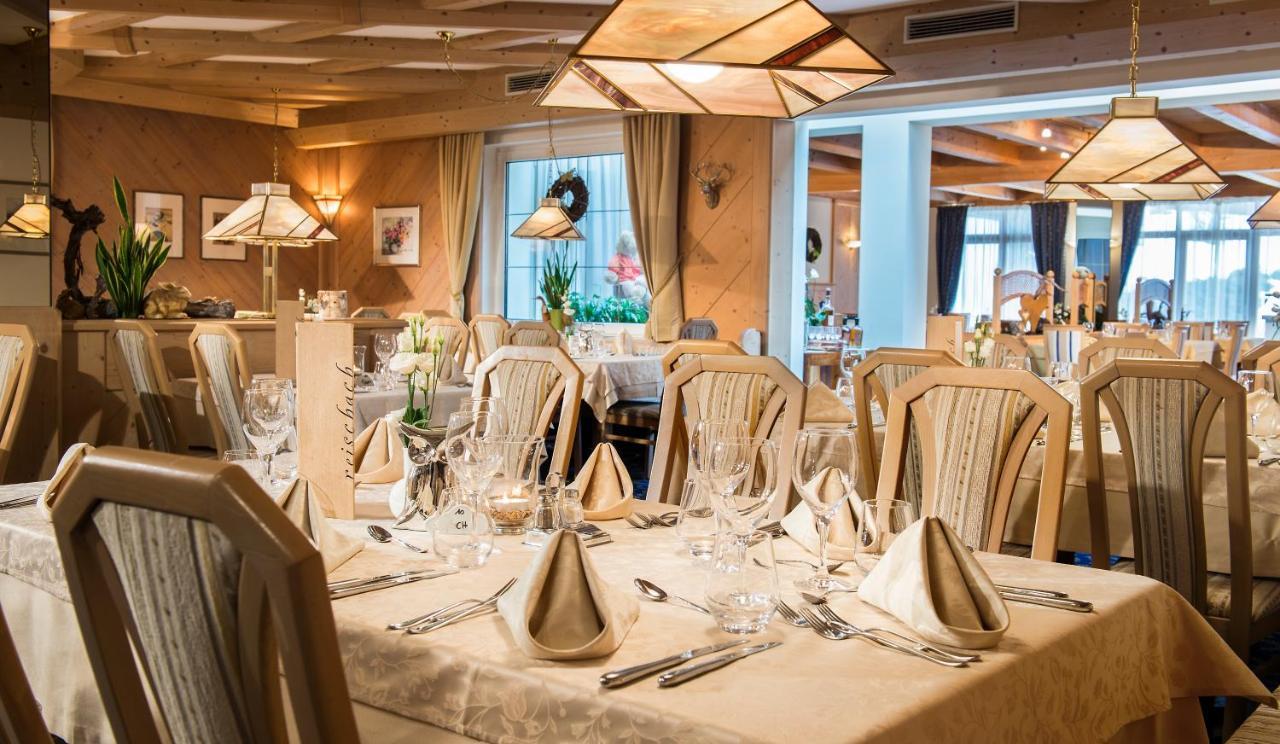 Hotel Reischach Brunico Extérieur photo